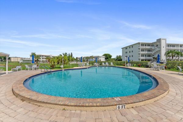 309 Wellington M, West Palm Beach, Florida 33417, image 2