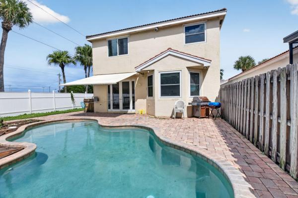Nautica Sound, 7001 Chesapeake Cir, Boynton Beach, Florida 33436, image 1