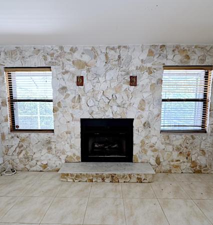 Hollywood Center, 309 SE 4th St, Dania Beach, Florida 33004, image 1
