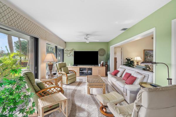 Limeberry, 10620 Limeberry Dr, Boynton Beach, Florida 33436, image 2
