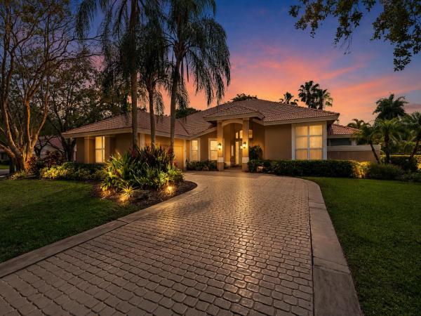 Tequesta At Country Isles, 1207 Manor Dr S, Weston, Florida 33326, image 1