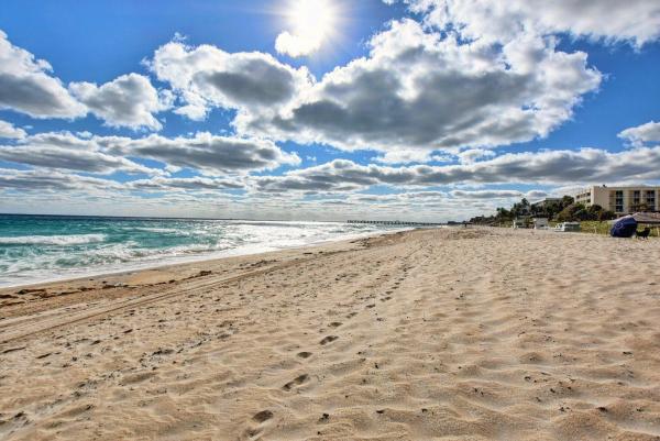 Ambassador 2, 2780 S Ocean Blvd #806, Palm Beach, Florida 33480, image 1