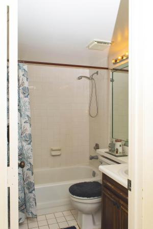6618 Coral Lake Dr #206, Coconut Creek, Florida 33063, image 3