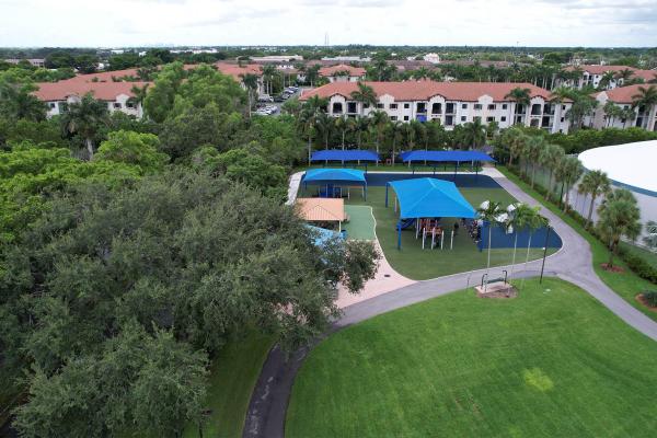 6618 Coral Lake Dr #206, Coconut Creek, Florida 33063, image 1