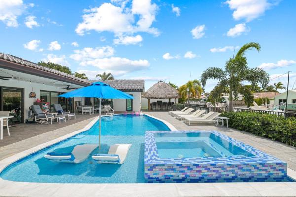 Coral Key Villas, 2820 NE 47th St, Lighthouse Point, Florida 33064, image 3