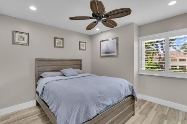 60 Pelican Pointe Dr #201, Delray Beach, Florida 33483, image 1