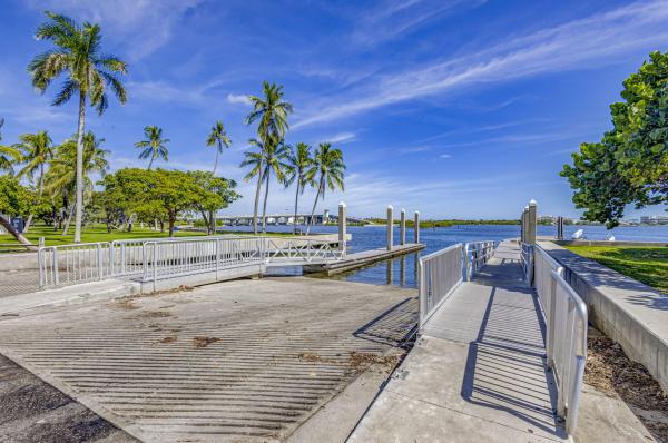 Lake Worth Town, 1002 S B St, Lake Worth Beach, Florida 33460, image 3