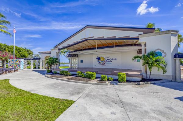 Lake Worth Town, 1002 S B St, Lake Worth Beach, Florida 33460, image 2