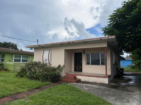 Rainbow Gardens, 1628 NW 154th St, Miami Gardens, Florida 33054, image 3