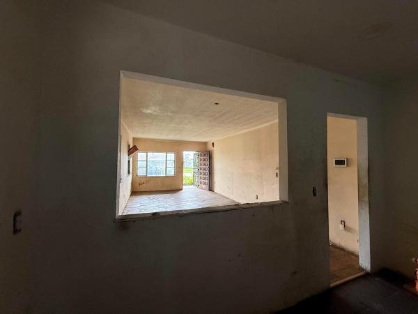 Rainbow Gardens, 1628 NW 154th St, Miami Gardens, Florida 33054, image 2