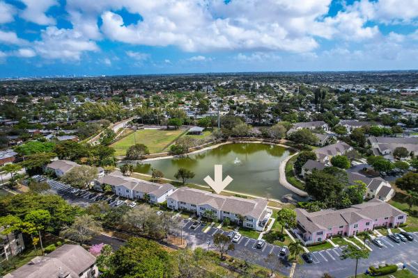 The Charter Club Of Palm Beach, 234 Foxtail Dr #E, Greenacres, Florida 33415, image 1