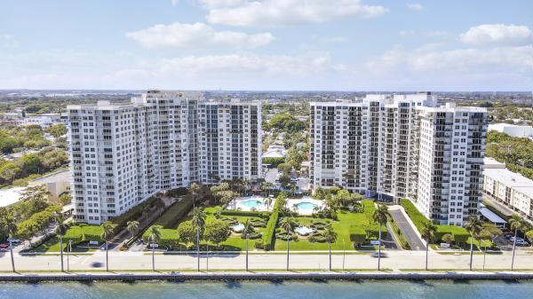 Rapallo South, 1801 S Flagler Dr #301, West Palm Beach, Florida 33401, image 2
