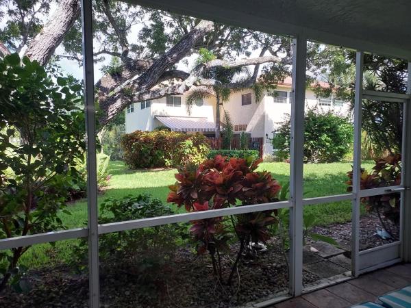 Villas On The Green, 717 S Us Highway 1 #206, Jupiter, Florida 33477, image 2