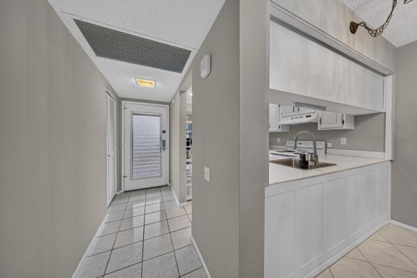 Bahama Village, 1205 Bahama Bnd #F1, Coconut Creek, Florida 33066, image 3