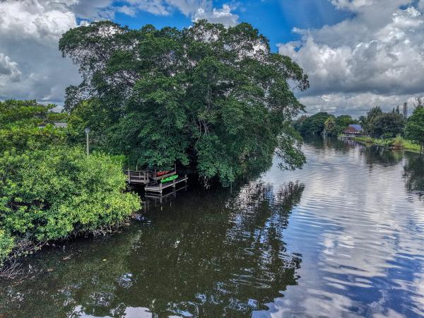 Del Rio, 446 Santa Fe Rd, West Palm Beach, Florida 33406, image 1