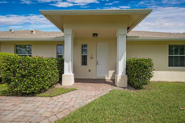Palm Beach Country Estates, 15652 86th Way N, Palm Beach Gardens, Florida 33418, image 2