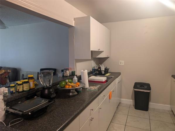 Heritage Circle, 4334 NW 9th Ave #7-2D, Deerfield Beach, Florida 33064, image 1