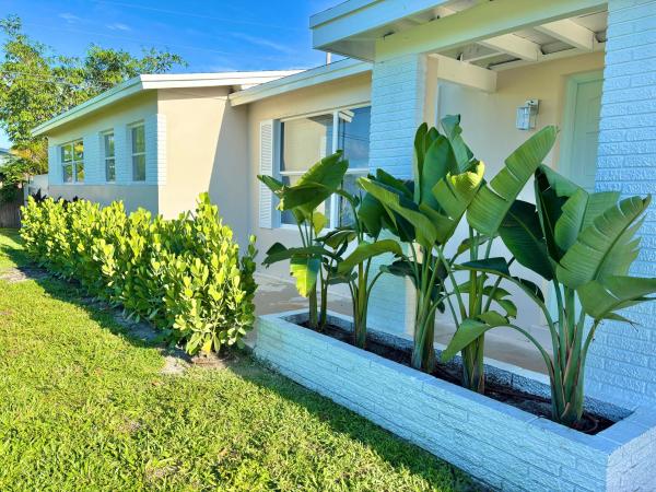 Villa Rica, 470 NE 45th St, Boca Raton, Florida 33431, image 2
