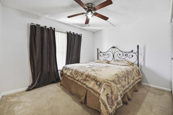 3385 Lucerne Park Dr, Greenacres, Florida 33467, image 3