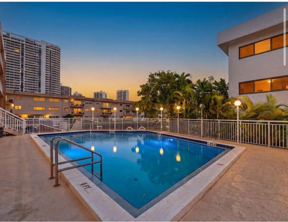 Florence, 17051 NE 35th Ave #307, North Miami Beach, Florida 33160, image 3