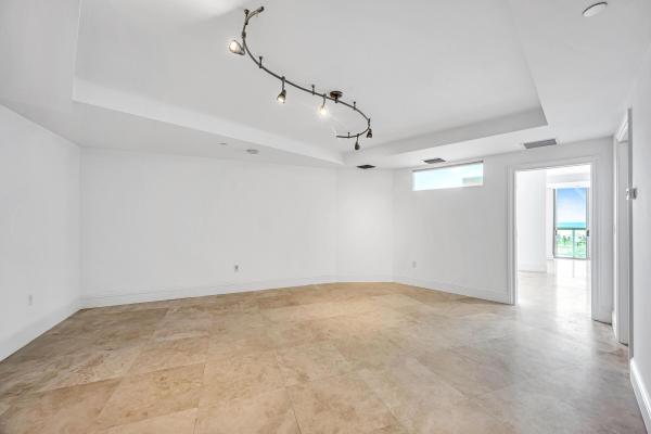 Coconut Grove Residences On Fort Lauderdale Beach, 1200 Holiday Dr #902, Fort Lauderdale, Florida 33316, image 3
