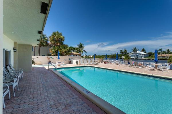 Snug Harbor Gardens, 600 Snug Harbor Dr #A10, Boynton Beach, Florida 33435, image 3