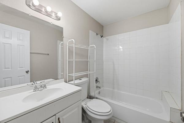 North Gate Estates, 3427 NW 37th St, Lauderdale Lakes, Florida 33309, image 2