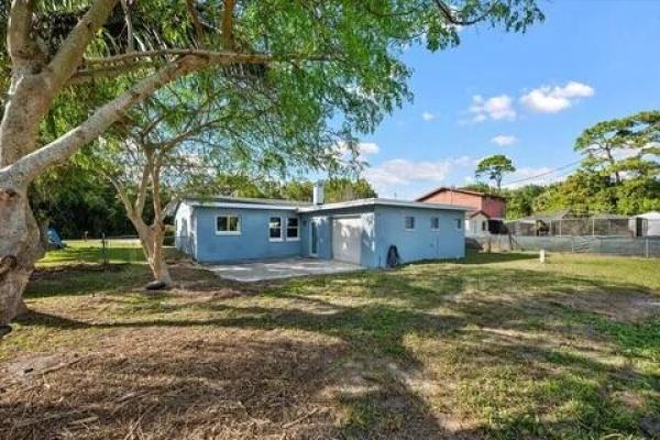 Indian River Estates, 4610 Sunset Blvd, Fort Pierce, Florida 34982, image 1