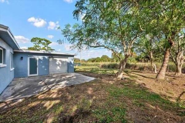 Indian River Estates, 4610 Sunset Blvd, Fort Pierce, Florida 34982, image 3
