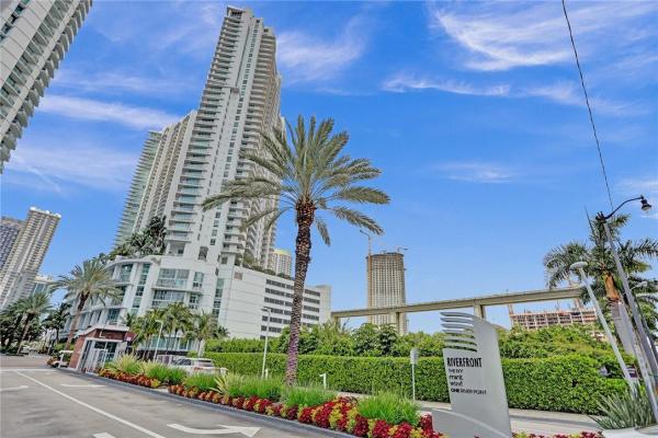 The Ivy At Riverfront, 90 SW 3rd St #TH-300B, Miami, Florida 33130, image 1