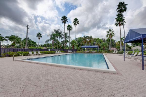 Boca Glades, 8565 Boca Glades Blvd W #F, Boca Raton, Florida 33434, image 1