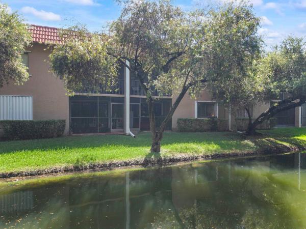 Racquet Club At Bonaventure, 435 Lakeview Dr #104, Weston, Florida 33326, image 3