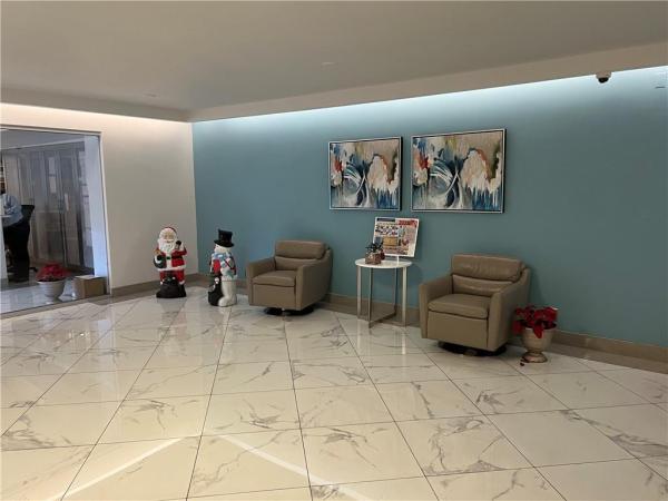 Silver Thatch Atlantic Plaza, 531 N Ocean Blvd #1711, Pompano Beach, Florida 33062, image 2