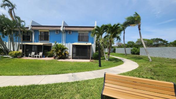 The Point At Delray, 360 Canal Pt S, Delray Beach, Florida 33444, image 2