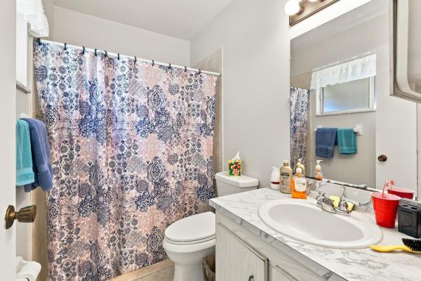 Lyngate, 2150 SE Shipping Rd, Port St. Lucie, Florida 34952, image 3