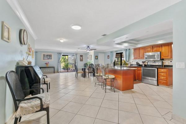 La Mancha, 154 Santa Monica Ave, Royal Palm Beach, Florida 33411, image 2