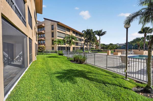 Marina Bay, 1030 Us Highway 1 #113, North Palm Beach, Florida 33408, image 2