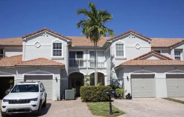Mizner Pointe Of Boca Via Ancho, 8315 Via Leonessa, Boca Raton, Florida 33433, image 3