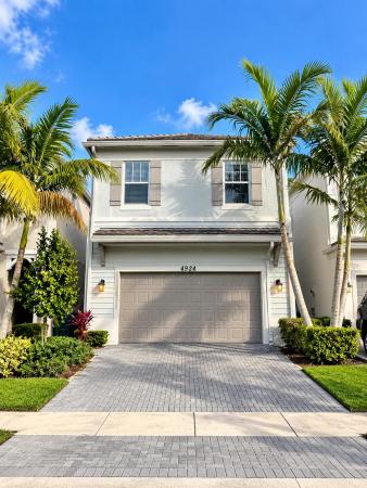 Hidden Trails, 4924 NW 48th Ter, Tamarac, Florida 33319, image 1