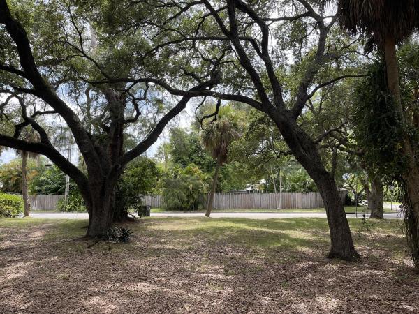 Lake Worth Town, 806 S Lakeside Dr, Lake Worth Beach, Florida 33460, image 2