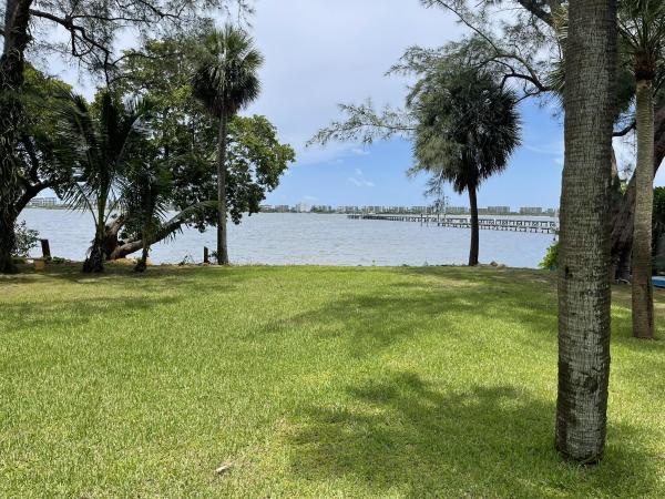 Lake Worth Town, 806 S Lakeside Dr, Lake Worth Beach, Florida 33460, image 1