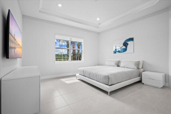 Avondale At Avenir, 10571 Northbrook Cir, Palm Beach Gardens, Florida 33412, image 2