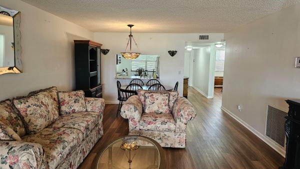 Sunrise Lakes 4, 2981 N Nob Hill Rd #201, Sunrise, Florida 33322, image 1