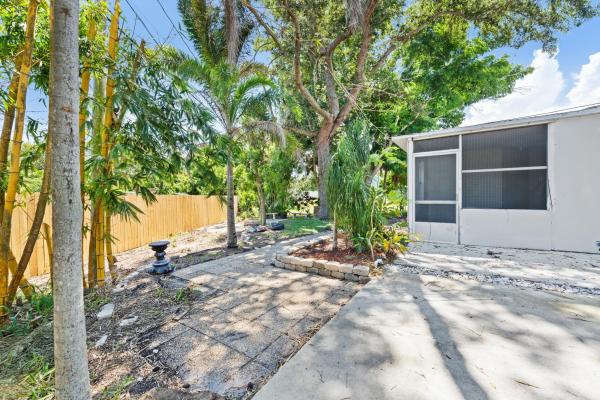 Indian River Estates, 4800 Myrtle Dr, Fort Pierce, Florida 34982, image 3