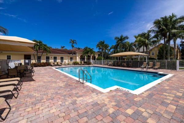 Canterbury Place At Abacoa, 154 Bandon Ln, Jupiter, Florida 33458, image 3