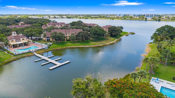 Lake Pointe Estates, 3254 NW 22nd Ave, Oakland Park, Florida 33309, image 3