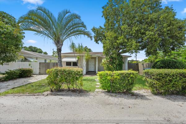 Greynolds Highlands, 711 E Coast Ave, Lantana, Florida 33462, image 2