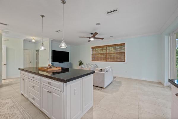 Pinewood Grove Of Wellington, 148 Scarborough Ter, Wellington, Florida 33414, image 3