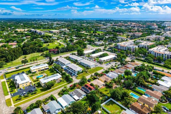 Maranatha, 11 SW 4th Ave #6, Boca Raton, Florida 33432, image 2
