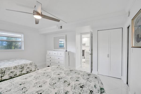 Hillsboro Windsor, 1169 Hillsboro Mile #209, Hillsboro Beach, Florida 33062, image 3